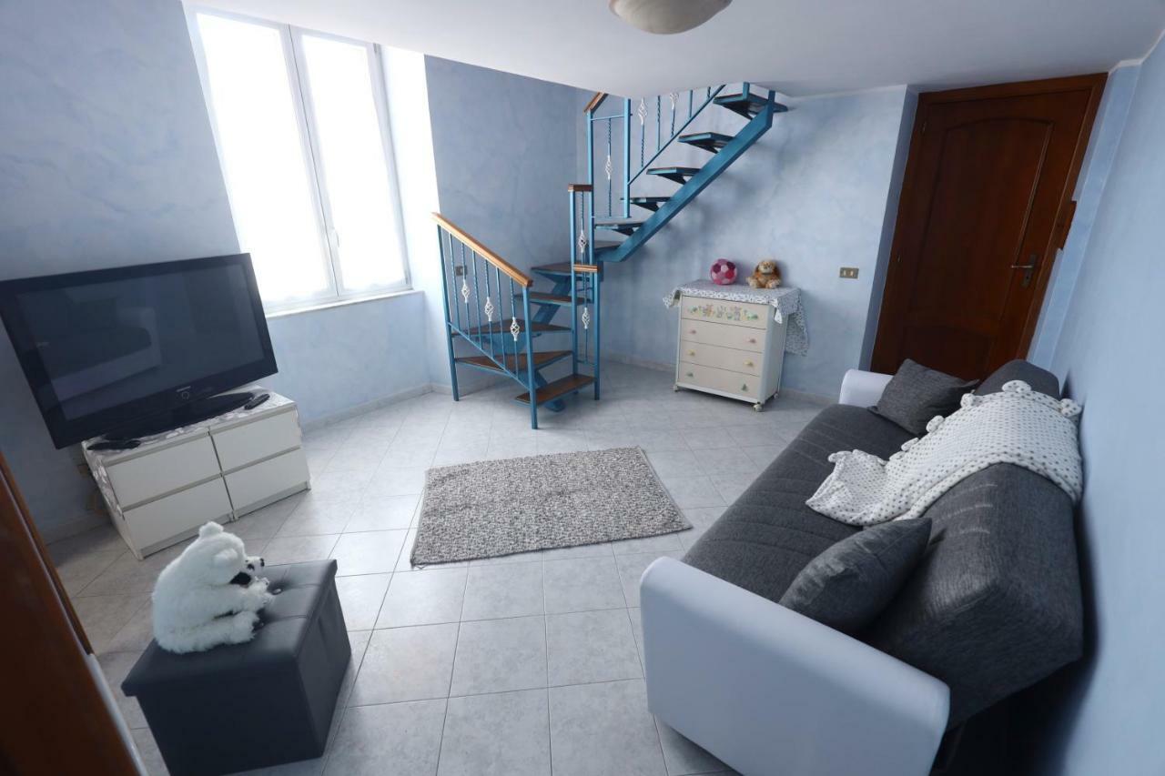 Apartamento Laura House Nápoles Exterior foto