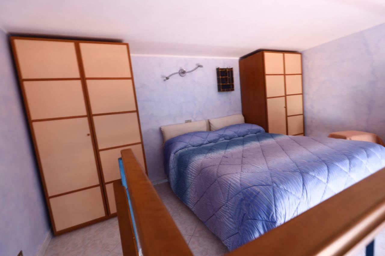 Apartamento Laura House Nápoles Exterior foto